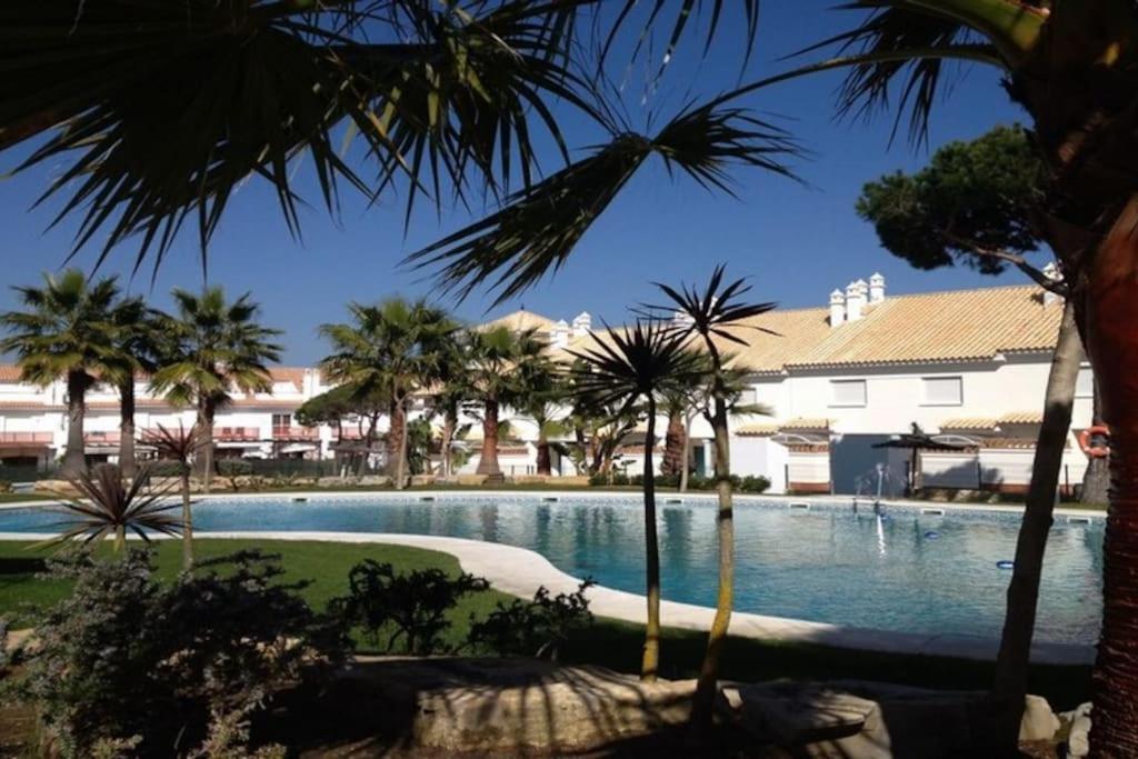 Willa Casa De Lujo En La Playa Frente Al Campo De Golf El Portil Zewnętrze zdjęcie